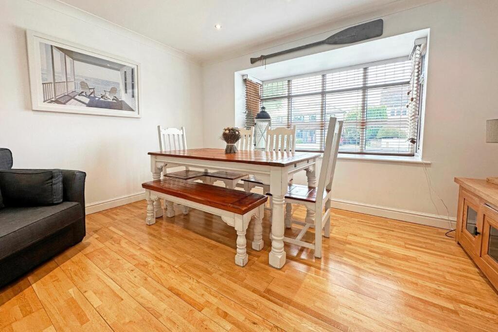 Bluebell House Home In Country Village. Nec/Stratford/Birmingham โซลิฮัล ภายนอก รูปภาพ